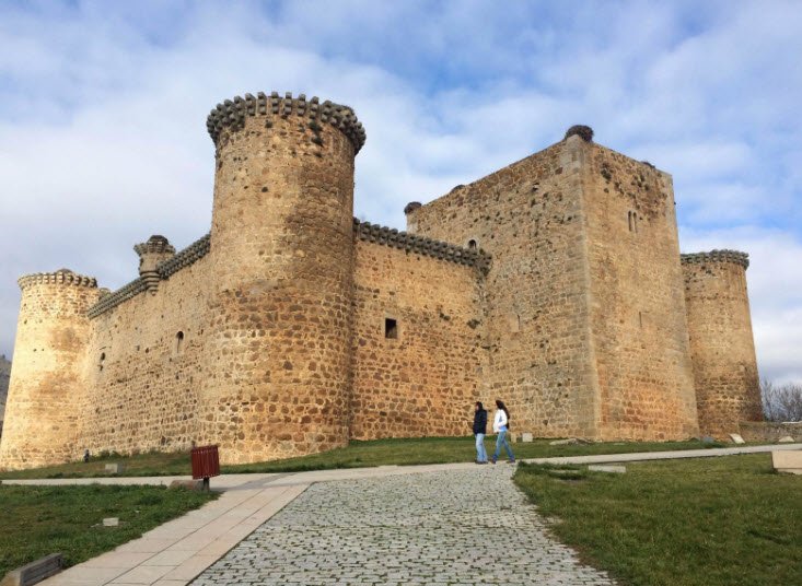 Castillo de Valdecorneja, Spain